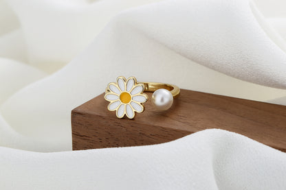 Spinner Fidget Ring | White Daisy | Silver | Gift | Worry | Jewellery | Mindfulness | | Meditation | Flower | Spinning | Worry