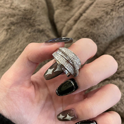 Retro cross-shaped hollowed-out ring with adjustable size adjustment function